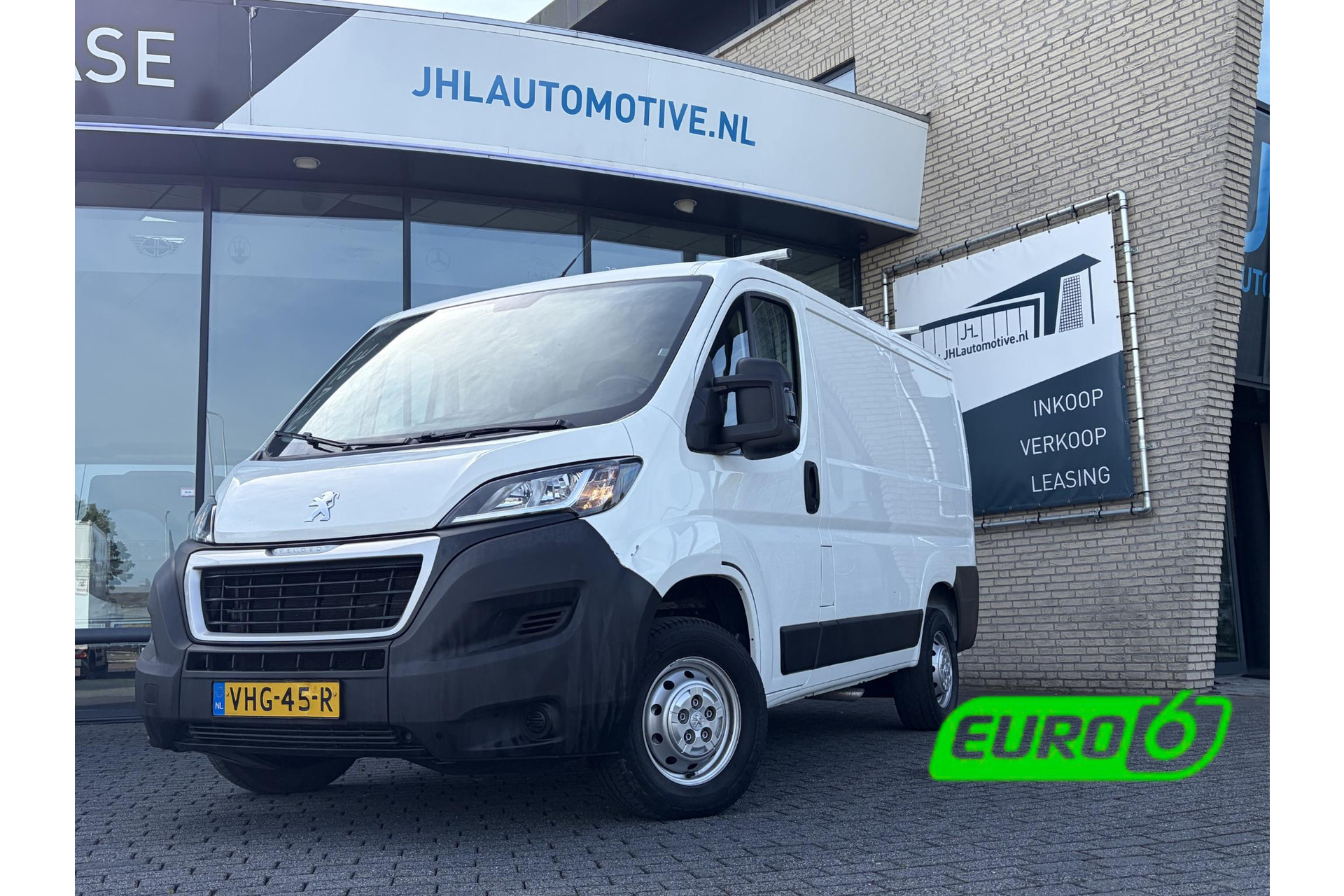 Peugeot Boxer 330 2.2 HDi L1H1*NAV*CAM*3PERS*HAAK*CRUISE*A/C*TEL